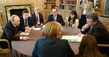 Нормандская четверка приняла решение продлить Минские договорённости на 2016 год