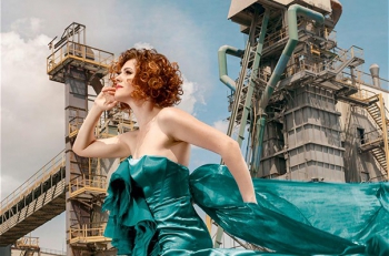 Мисс октябрь корпоративного календаря БМЗ - 2015 Появилось видео о том, как снималась «взрослая» часть корпоративного календаря БМЗ