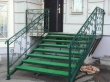Крыльцо с перилами металлическое - изготовление "под ключ"