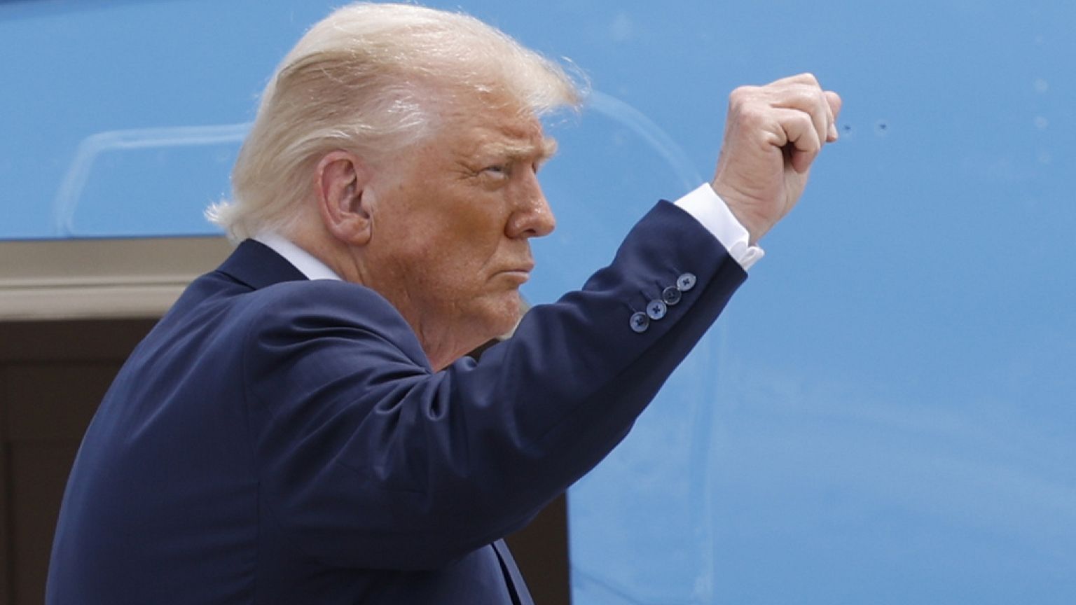 Президент Трамп: Тариф на фармацевтику приближается, сделка с Индонезией заключена