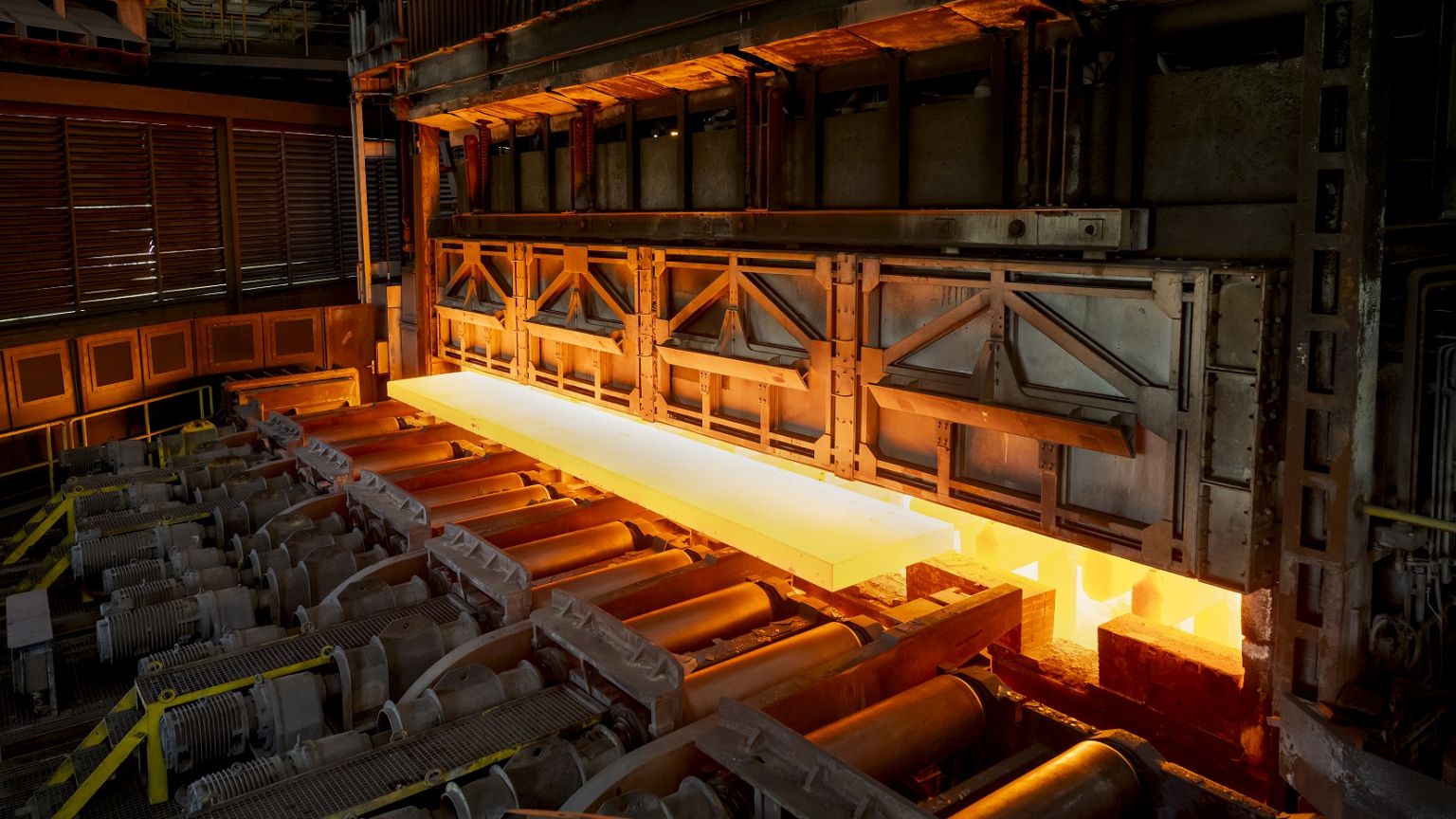 Thyssenkrupp объявляет о снижении продаж по мере реализации планов встряски