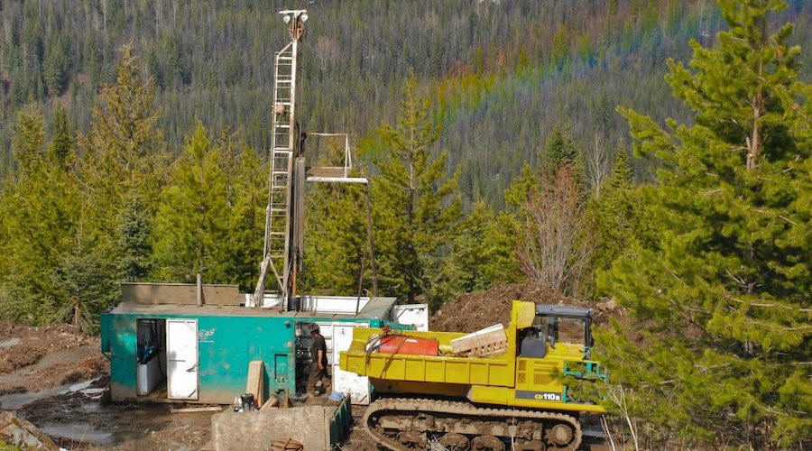 Xatśūll First Nation разрывает соглашения со Spanish Mountain Gold — акции компании падают