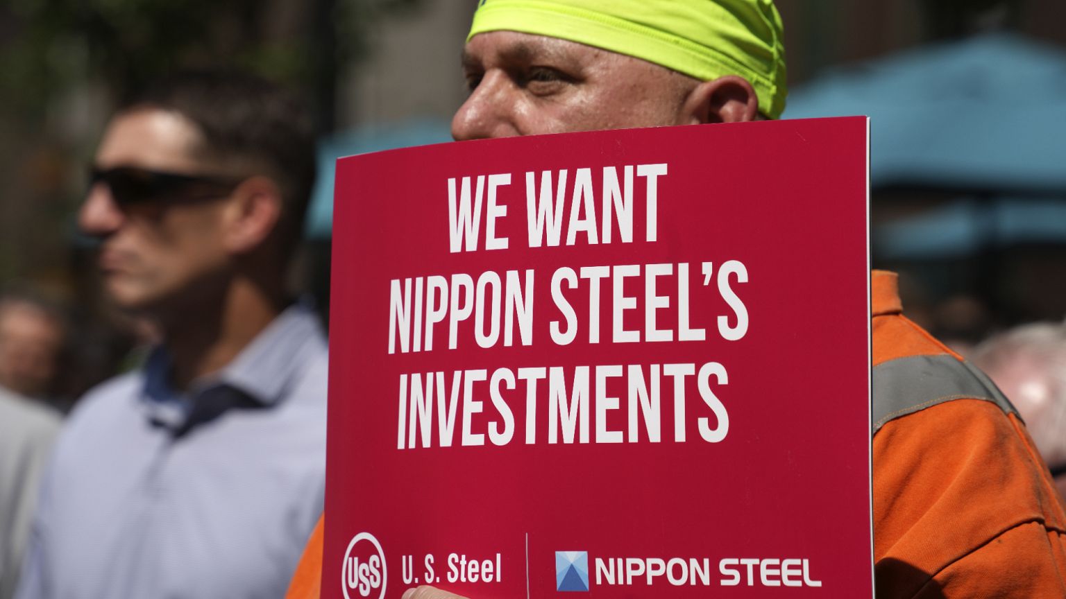 Президент Трамп приказал пересмотреть заявку Nippon Steel на US Steel
