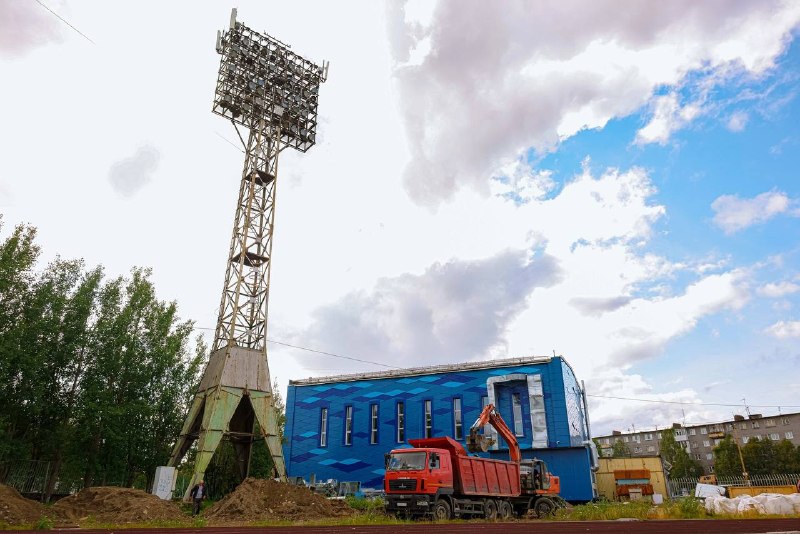 Выводим «Северные театральные сезоны» в полуфинал, готовимся зажечь новые мачты освещения в Оленегорске и учимся создавать книги-панорамы. Об этом и многом другом – в нашем дайджесте!