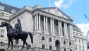 Банк Англии рекордно снизил ключевую процентную ставку