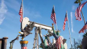 Американские нефтяники и производители труб увольняют рабочих