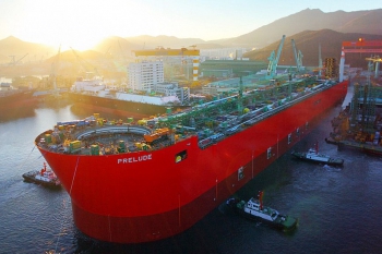Южнокорейская компания Samsung Heavy Industries спустила на воду самый большой корабль в мире