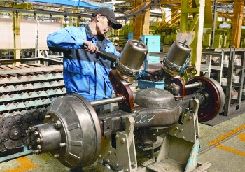 Луганский электромеханический завод убегает от войны в Ростовскую область