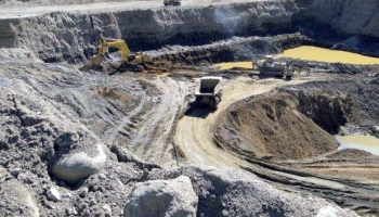 Промышленники и профсоюзы Кыргызстана призвали ввести мораторий на вывоз руды из страны