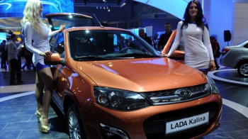 Лада Калина производства АвтоВАЗ Продажи новых авто в России сократились на 10 процентов
