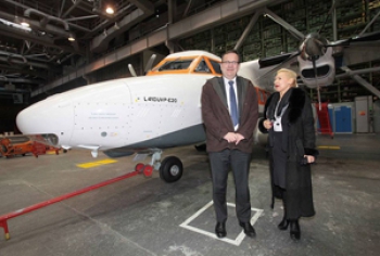 Министр промышленности и торговли Чехии посетил авиастроительный завод УГМК