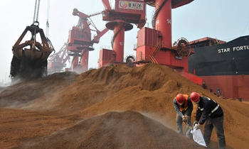 Импорт железной руды в Китай вырастет в этом году до рекордного миллиарда тонн