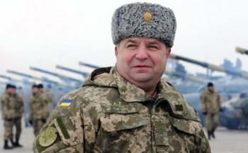 Министр обороны Украины Степан Полторак ВСУ продолжают полностью контролировать аэропорт Донецка – Минобороны Украины