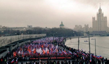 Марш памяти Немцова в Москве, 1 марта На траурном шествии в Москве арестован депутат Верховной рады Украины Гончаренко