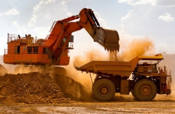 Австралийские эксперты снизили прогнозные цены на железную руду ещё на 10 процентов