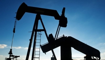 Цены на нефть растут в ожидании торгов накануне саммита ОПЕК