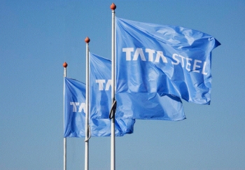 Британские профсоюзные лидеры уехали в Индию для переговоров с Tata Steel