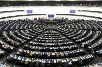 Парламентарии ЕС выступают против предоставления Китаю статуса страны с рыночной экономикой
