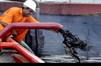 В Индии возникли проблемы с нефтью