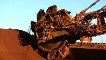 Биржевые цены на железную руду в Китае рухнули на 4-х месячный минимум
