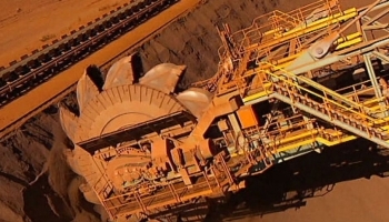 Китайские биржевые цены на железную руду взлетели выше 70 долларов за тонну