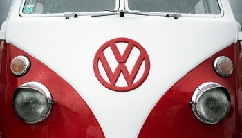 Чистая прибыль группы Volkswagen в 2016 году составила 5 миллиардов евро