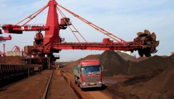 В Индии арестован трейдер, обвиняемый в мошенничестве на десятки миллионов при торговле железной рудой 