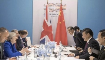 Премьер министр Великобритании поговорила с Си Цзиньпином про сталь