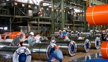 ЕС скоординирует ответные меры против введенных в США пошлин на сталь с Канадой и Мексикой