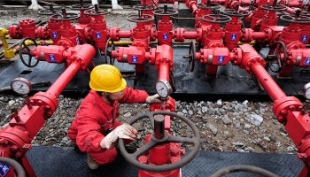 Китай увеличит закупки природного газа, сократит потребление угля и производство стали
