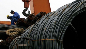 Китайская сталь и железная руда возобновили рост благодаря устойчивому спросу