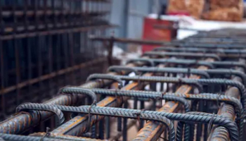 Российские металлурги не согласились со строителями в вопросах цен на сталь