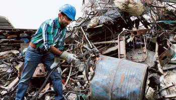 Emirates Steel ������� � ��������� ������� ���� ���������� � ��� �� ������� �����