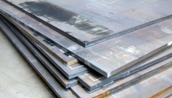 Китайская Baoshan Steel повысила отпускную цену тонны горячекатаной стали на 54 доллара 