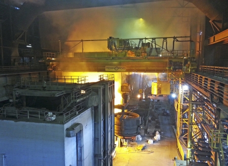 На Белорусском металлургическом заводе запущен в эксплуатацию новый металлургический кран производства «Технорос»