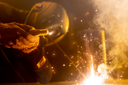 На вес золота: компания ESAB анонсировала продажу OK GoldRox в розничных магазинах На вес золота: компания ESAB анонсировала продажу OK GoldRox в розничных магазинах