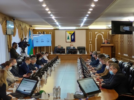 Депутаты Думы Нижневартовска одобрили отчет главы города Депутаты Думы Нижневартовска одобрили отчет главы города