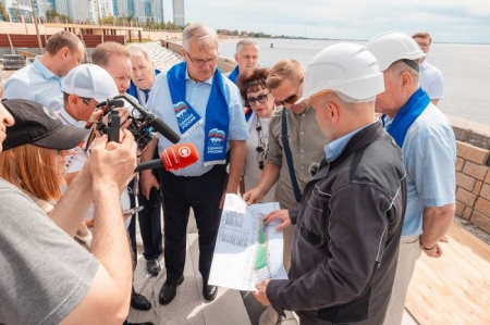 В Нижневартовске строят новую набережную В Нижневартовске строят новую набережную